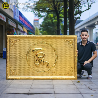 Tranh Chữ Tâm Bằng Đồng Khung Liền Đồng Mạ Vàng 24K Khổ 1m55 x 97cm